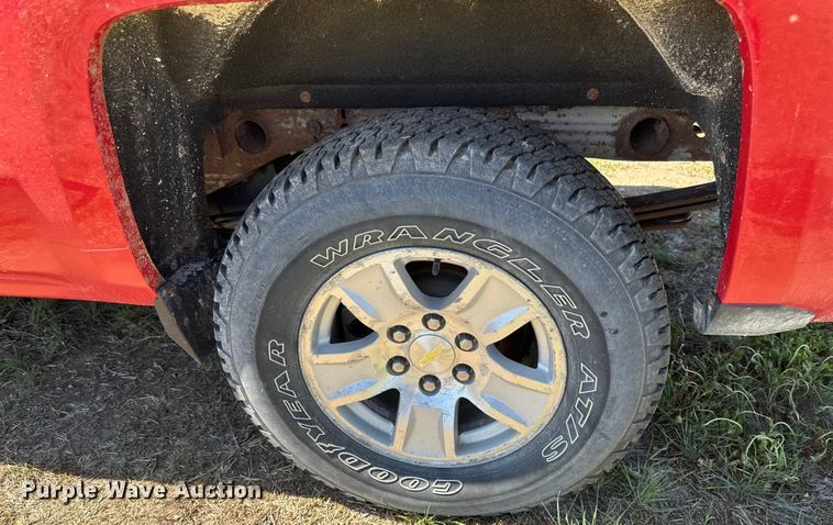 image for item EB2560 2014 Chevrolet  Silverado 1500 Double Cab pickup truck