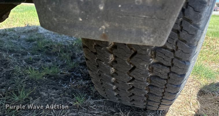 image for item EB2560 2014 Chevrolet  Silverado 1500 Double Cab pickup truck