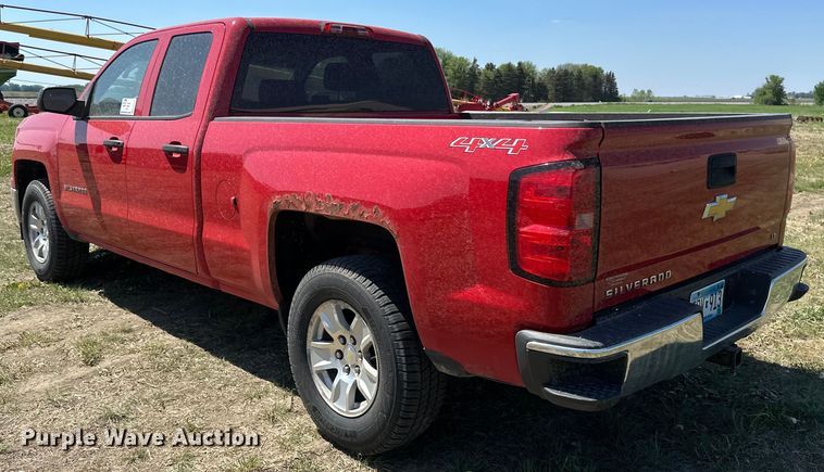 image for item EB2561 2014 Chevrolet  Silverado 1500 Double Cab pickup truck