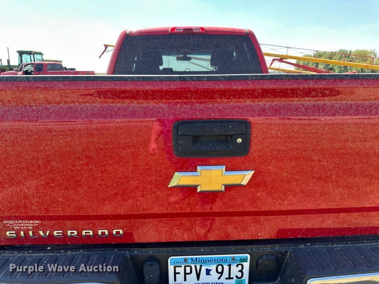 image for item EB2561 2014 Chevrolet  Silverado 1500 Double Cab pickup truck