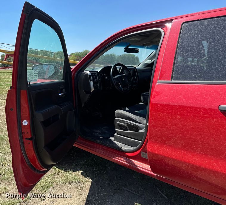 image for item EB2561 2014 Chevrolet  Silverado 1500 Double Cab pickup truck