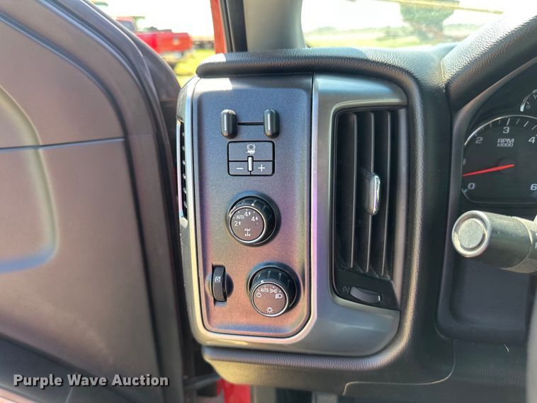 image for item EB2561 2014 Chevrolet  Silverado 1500 Double Cab pickup truck