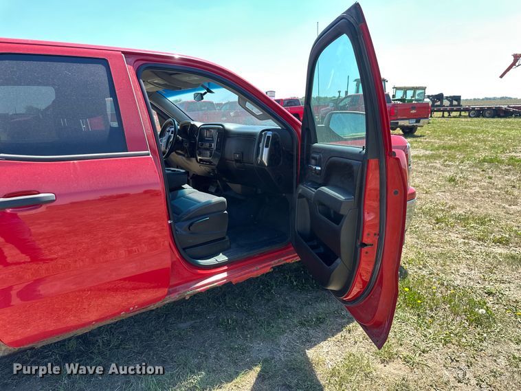 image for item EB2561 2014 Chevrolet  Silverado 1500 Double Cab pickup truck