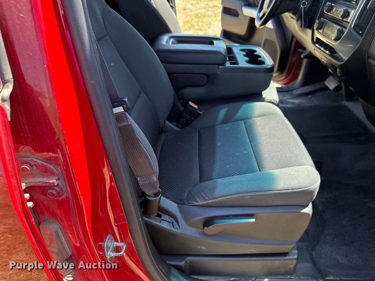 image for item EB2561 2014 Chevrolet  Silverado 1500 Double Cab pickup truck