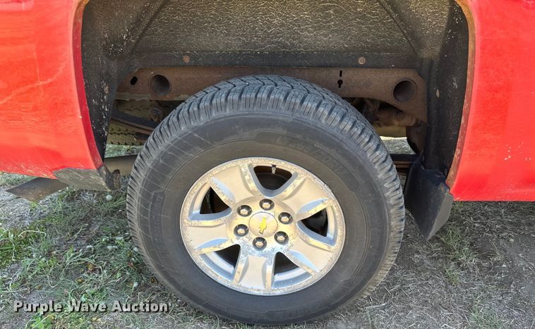 image for item EB2561 2014 Chevrolet  Silverado 1500 Double Cab pickup truck