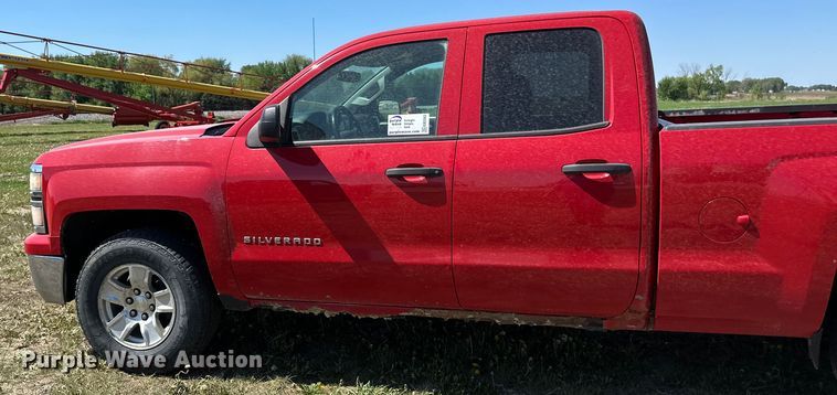 image for item EB2562 2014 Chevrolet  Silverado 1500 Double Cab pickup truck