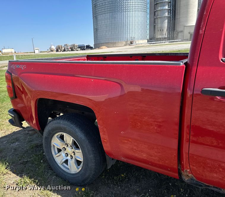 image for item EB2562 2014 Chevrolet  Silverado 1500 Double Cab pickup truck