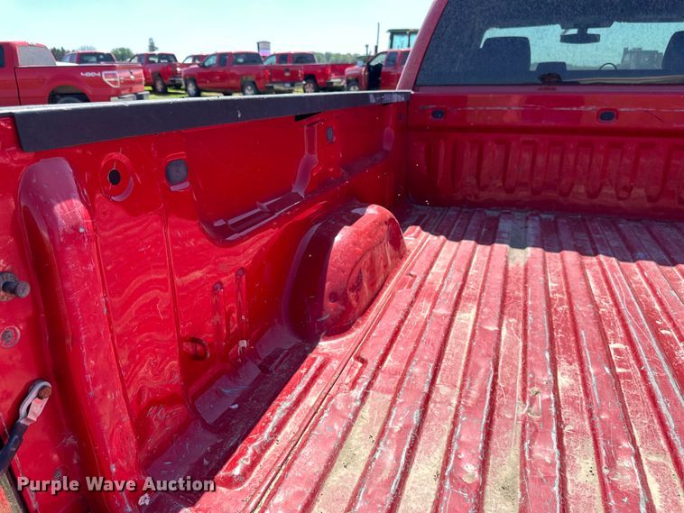 image for item EB2562 2014 Chevrolet  Silverado 1500 Double Cab pickup truck