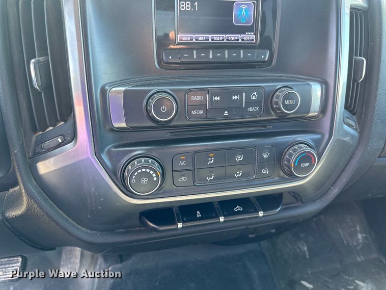 image for item EB2562 2014 Chevrolet  Silverado 1500 Double Cab pickup truck