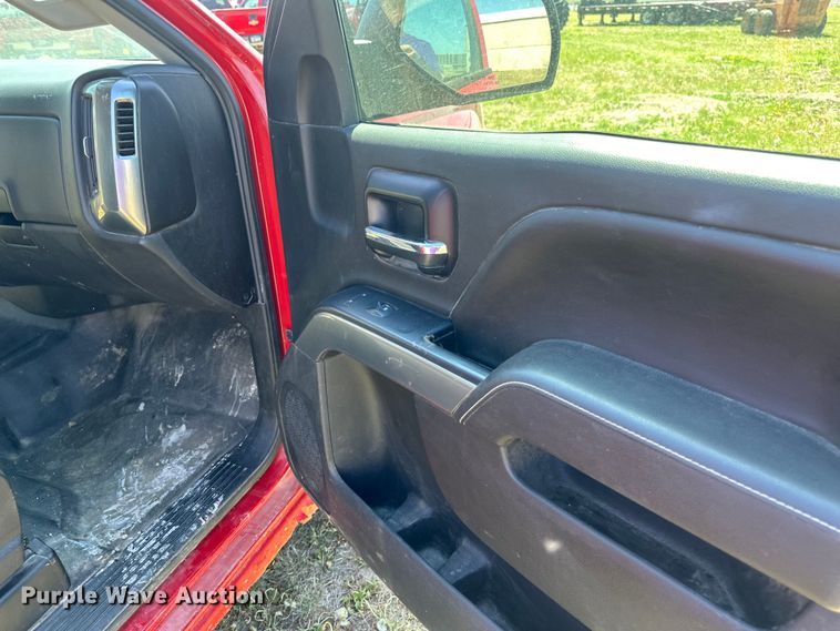 image for item EB2562 2014 Chevrolet  Silverado 1500 Double Cab pickup truck