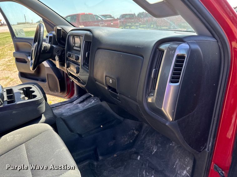 image for item EB2562 2014 Chevrolet  Silverado 1500 Double Cab pickup truck