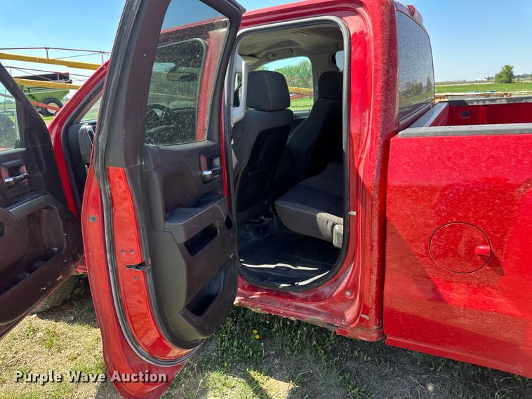 image for item EB2562 2014 Chevrolet  Silverado 1500 Double Cab pickup truck