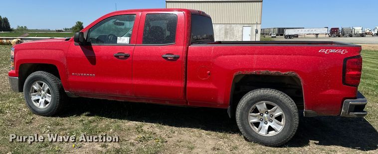 image for item EB2563 2014 Chevrolet  Silverado 1500 Double Cab pickup truck