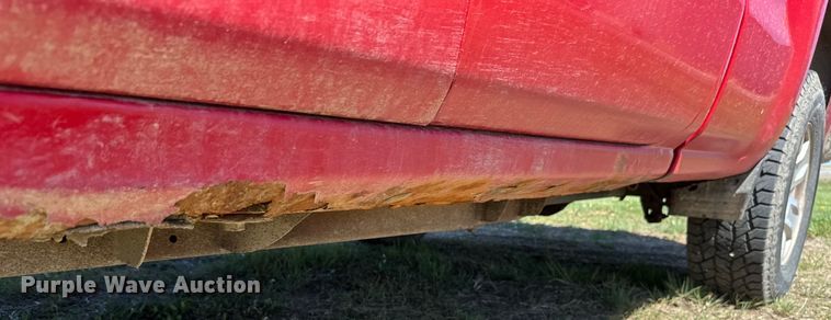 image for item EB2563 2014 Chevrolet  Silverado 1500 Double Cab pickup truck