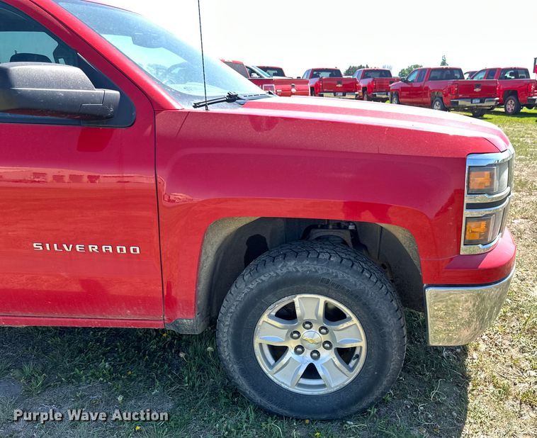 image for item EB2563 2014 Chevrolet  Silverado 1500 Double Cab pickup truck