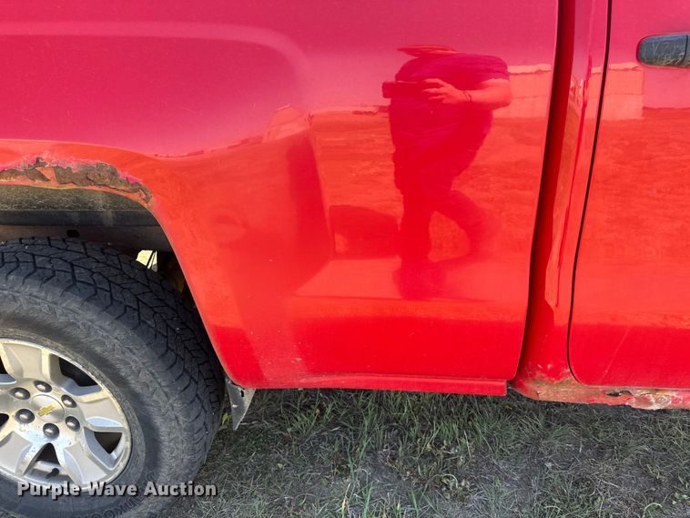 image for item EB2563 2014 Chevrolet  Silverado 1500 Double Cab pickup truck