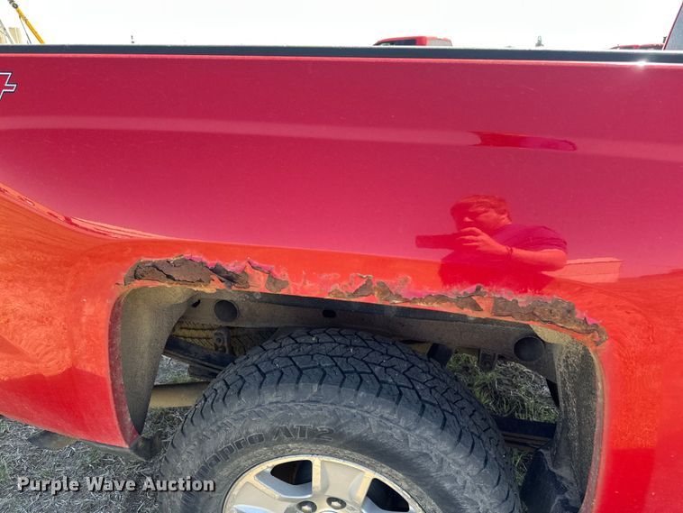 image for item EB2563 2014 Chevrolet  Silverado 1500 Double Cab pickup truck