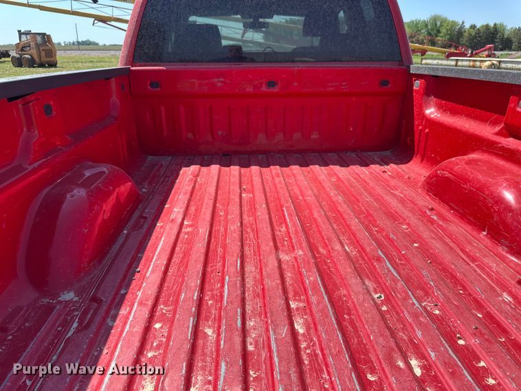 image for item EB2563 2014 Chevrolet  Silverado 1500 Double Cab pickup truck