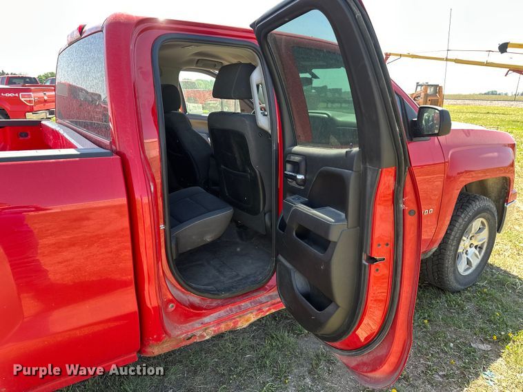 image for item EB2563 2014 Chevrolet  Silverado 1500 Double Cab pickup truck