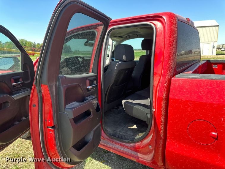 image for item EB2563 2014 Chevrolet  Silverado 1500 Double Cab pickup truck