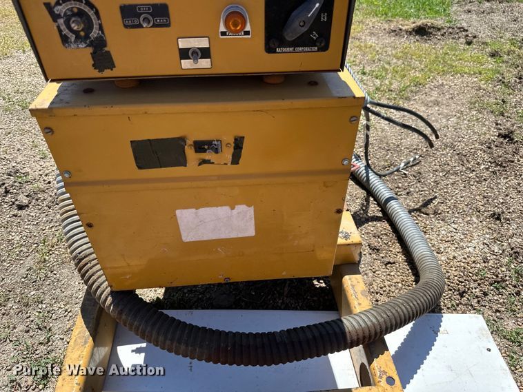 image for item EB2566 Kato light 30FPH4 generator