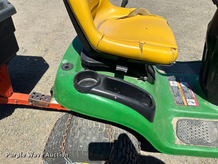 image for item EB2570 John Deere  L118 lawn mower