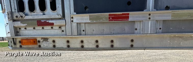 image for item EB2571 2005 Barrett livestock trailer