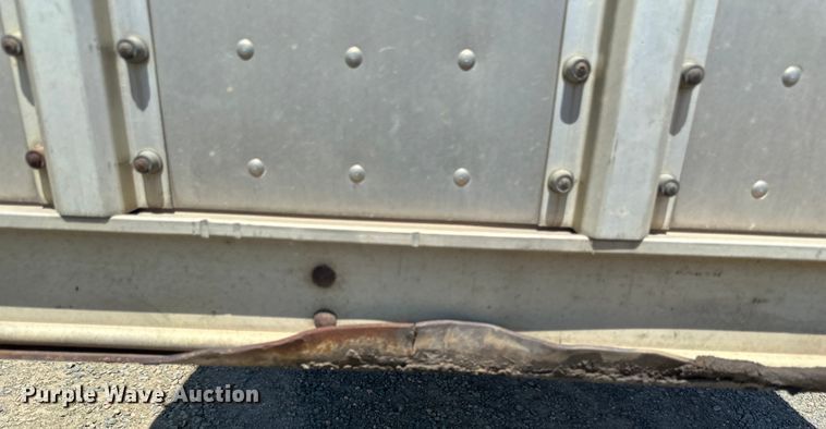 image for item EB2572 2008 Barrett livestock trailer