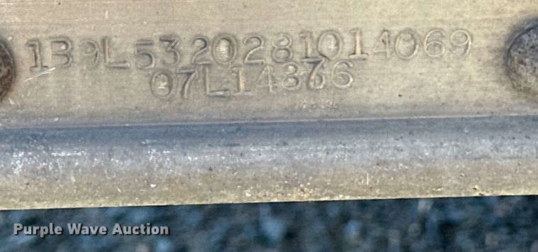 image for item EB2572 2008 Barrett livestock trailer