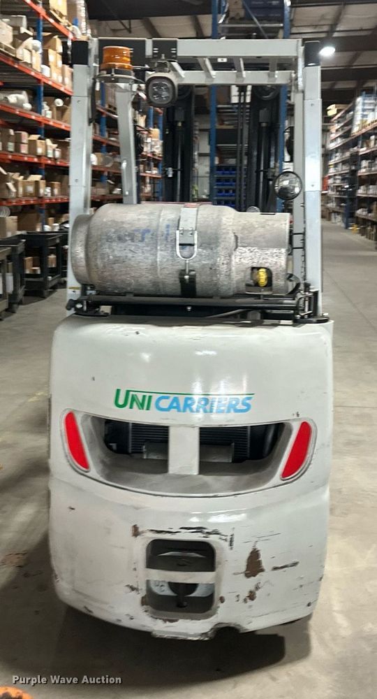 image for item EB2585 2019 UniCarriers CSF40 forklift