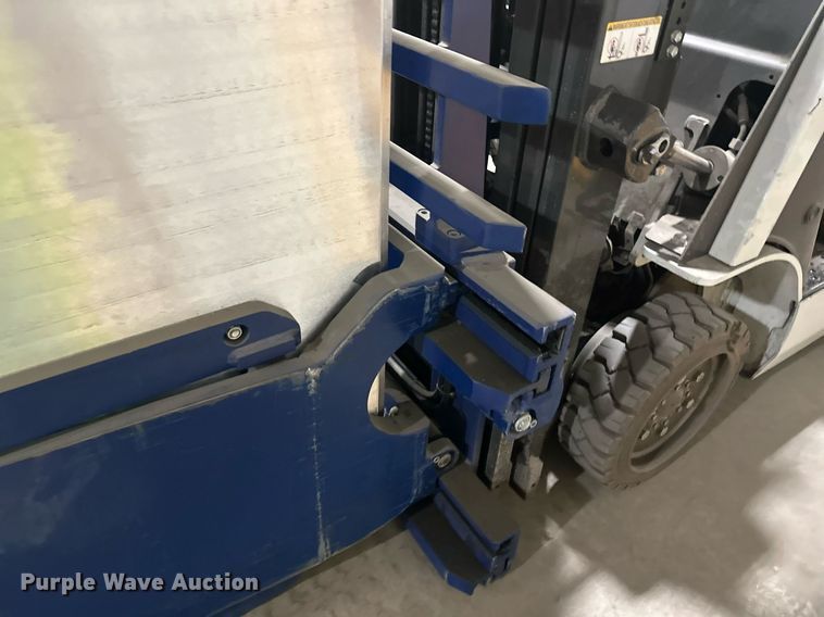 image for item EB2585 2019 UniCarriers CSF40 forklift