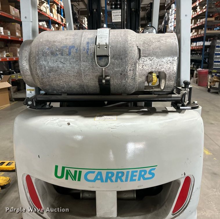 image for item EB2585 2019 UniCarriers CSF40 forklift