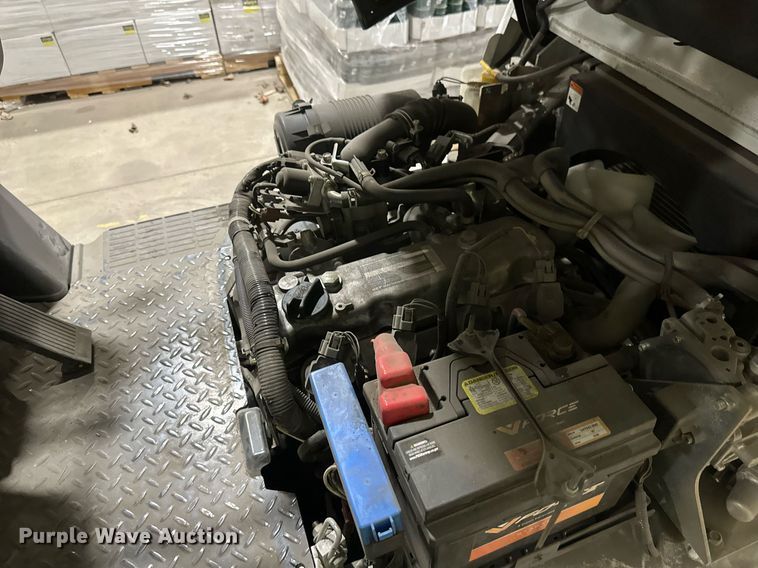image for item EB2585 2019 UniCarriers CSF40 forklift