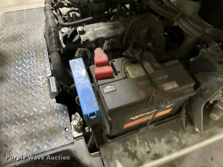 image for item EB2585 2019 UniCarriers CSF40 forklift