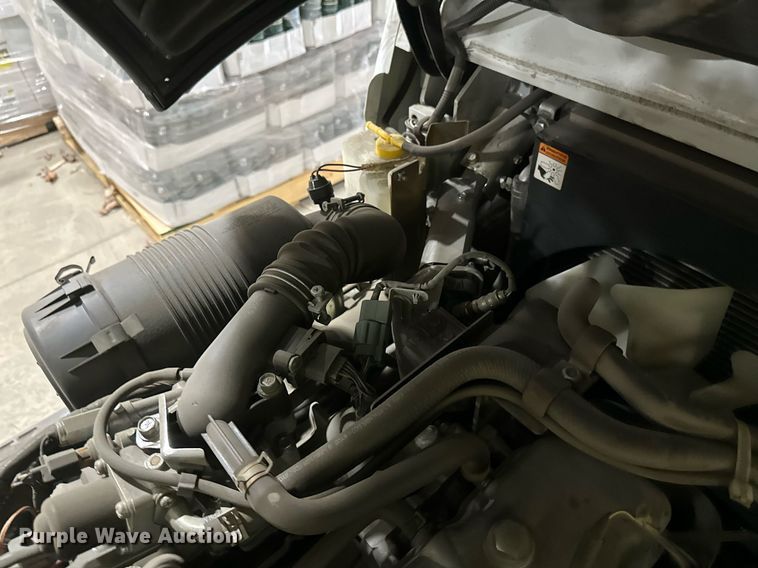 image for item EB2585 2019 UniCarriers CSF40 forklift