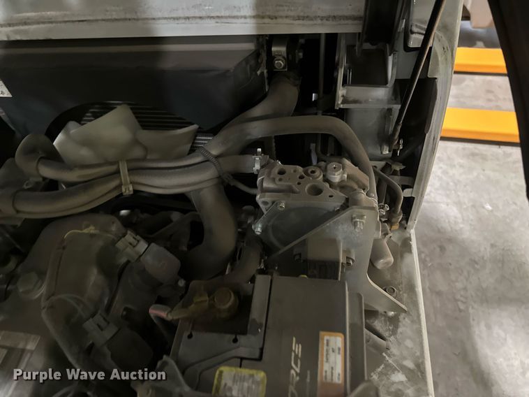 image for item EB2585 2019 UniCarriers CSF40 forklift