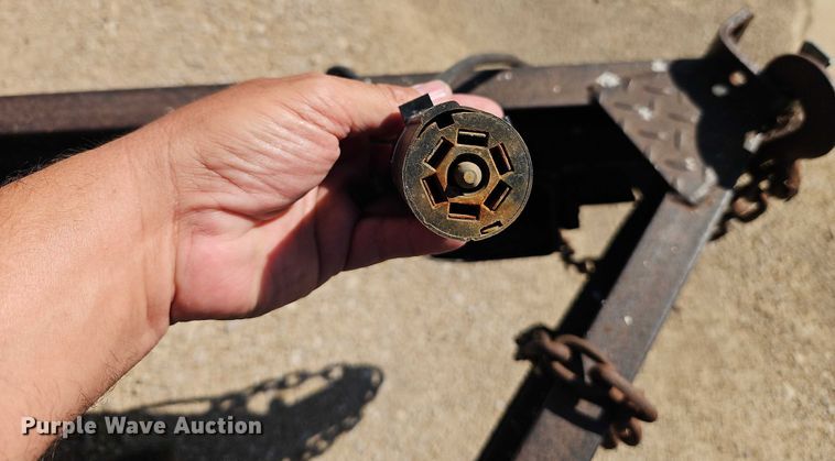 image for item EB8065 2007 Starlite equipment trailer