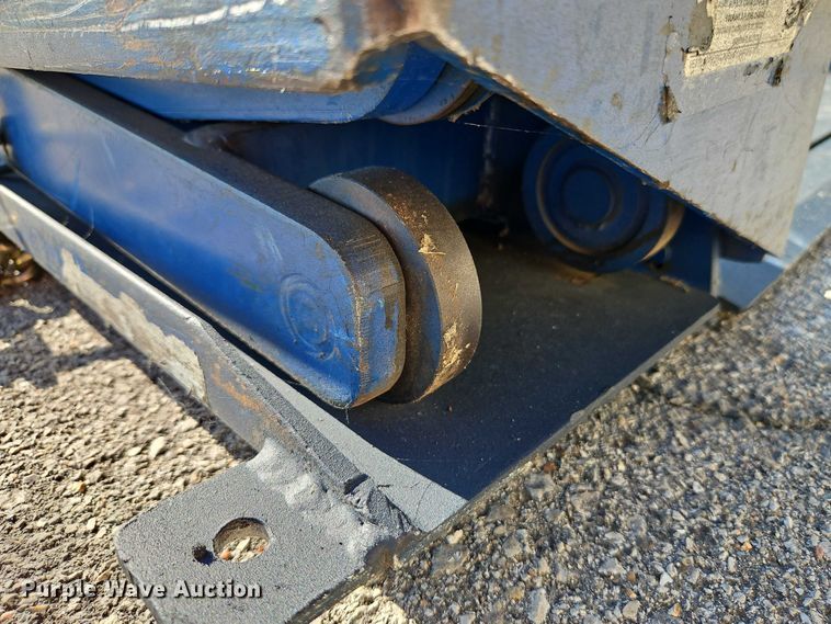 image for item EB8086 Vestil 2HLTG-4450 lift