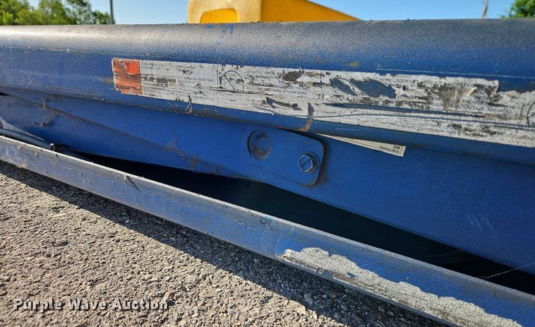 image for item EB8086 Vestil 2HLTG-4450 lift