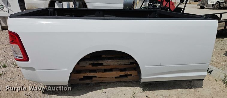 image for item EB8089 Pickup truck bed