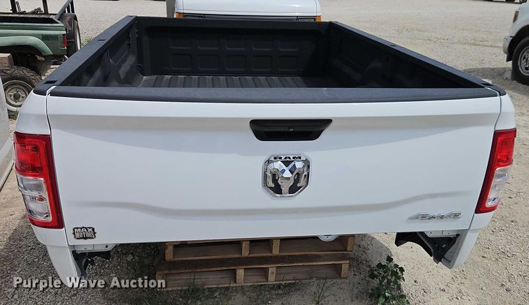image for item EB8089 Pickup truck bed