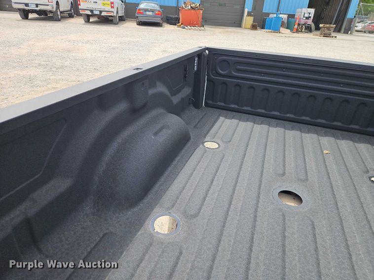 image for item EB8089 Pickup truck bed