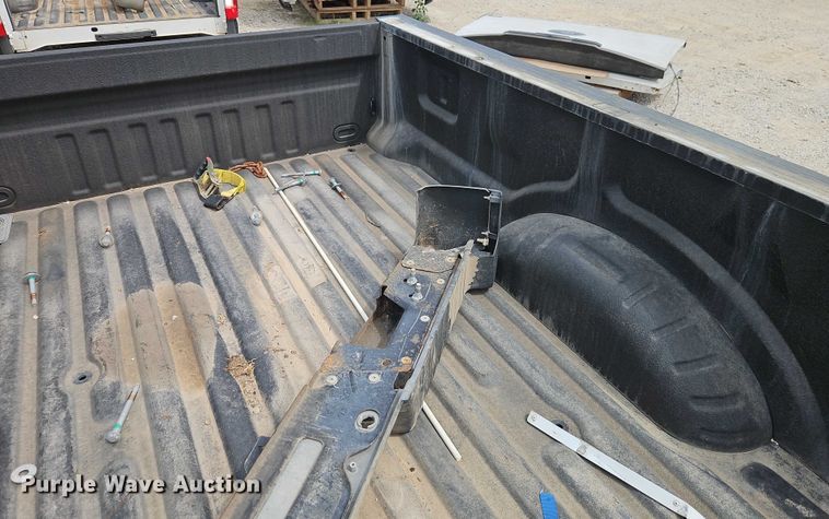 image for item EB8090 Pickup truck bed