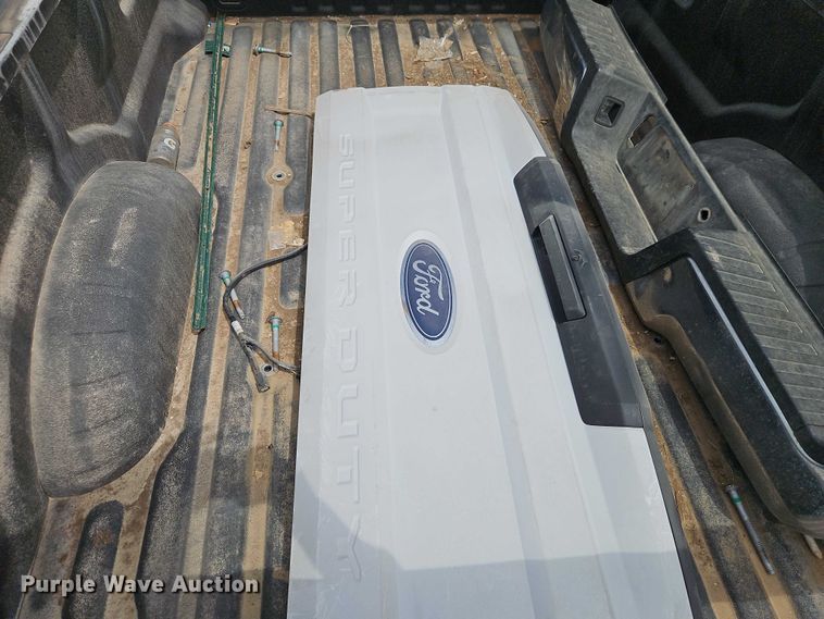 image for item EB8091 Pickup truck bed