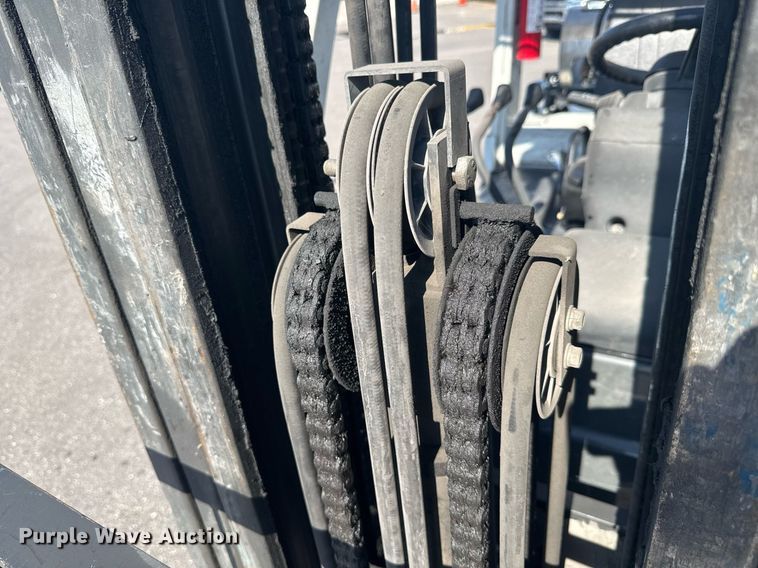 image for item EC3606 2017 UniCarriers PF50 forklift