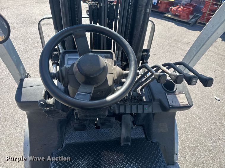 image for item EC3606 2017 UniCarriers PF50 forklift