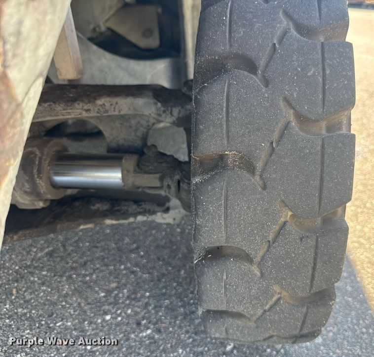 image for item EC3606 2017 UniCarriers PF50 forklift