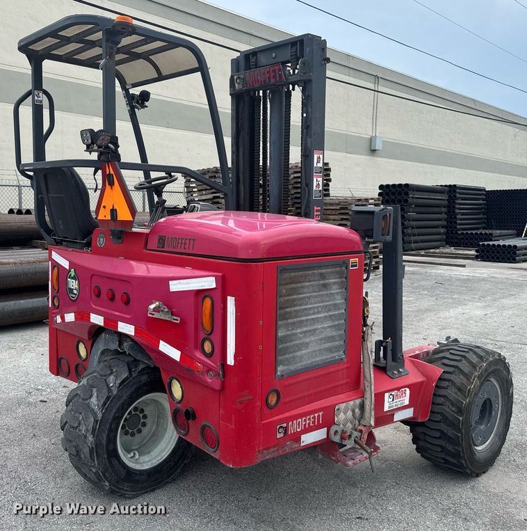 image for item EC3616 2016 Moffett M8 55.4 forklift