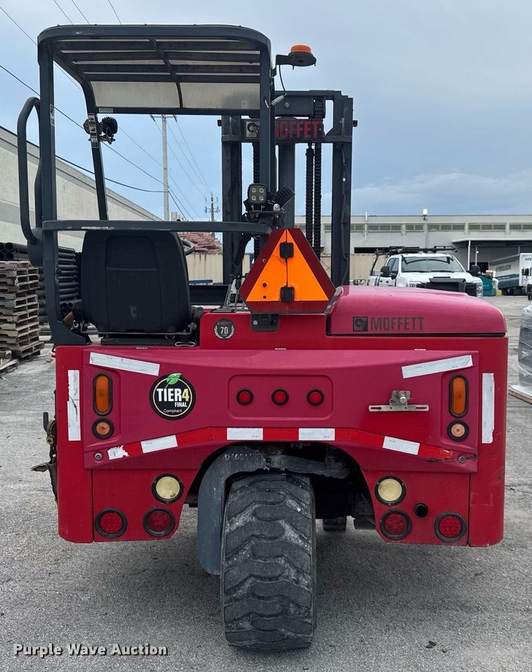 image for item EC3616 2016 Moffett M8 55.4 forklift