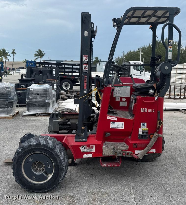 image for item EC3616 2016 Moffett M8 55.4 forklift